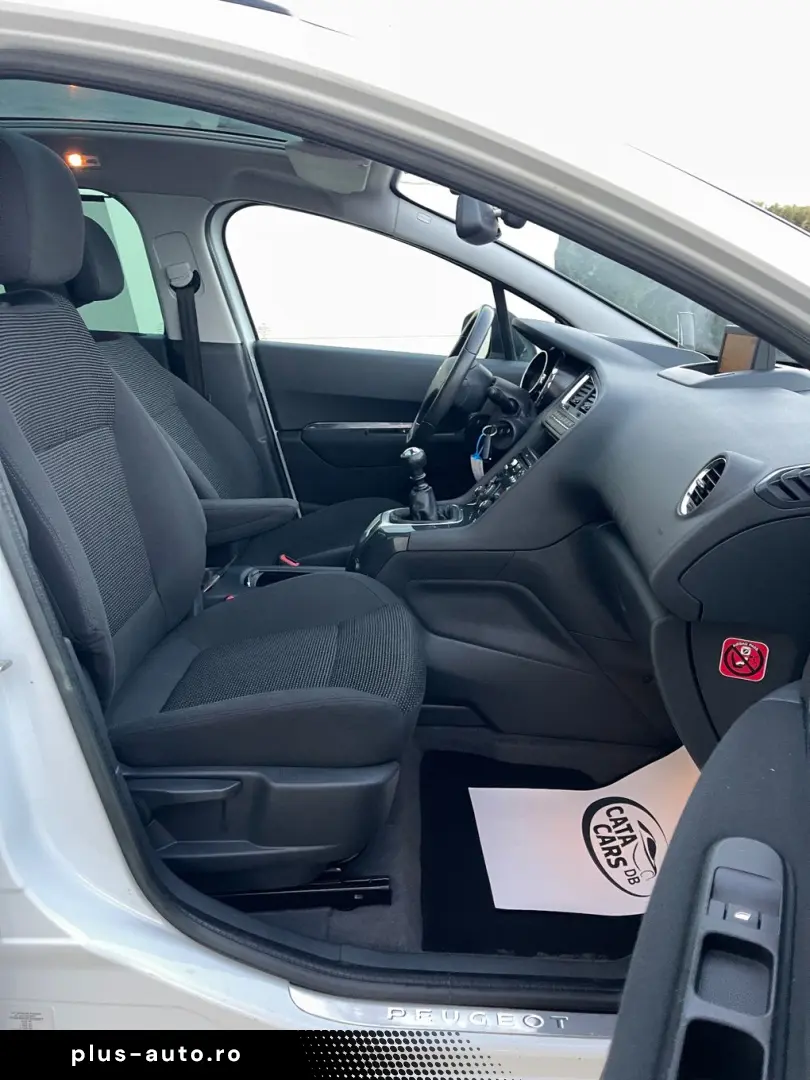 Peugeot 5008 2.0HDI  150CP  Panoramic  Navi  Head Up  Pilot