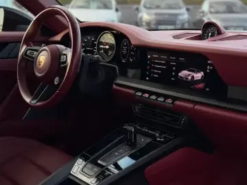 🚀 Porsche 911 Targa 4 GTS (992)