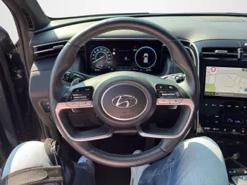 HYUNDAI Tucson Prime Plug-In Hybrid El. Panodach Navi Le