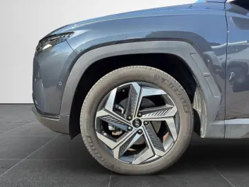 HYUNDAI Tucson Prime Plug-In Hybrid El. Panodach Navi Le