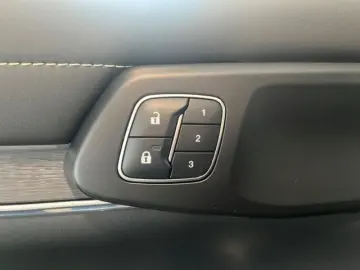 FORD Ranger Platinum e-4WD Doppelkabine