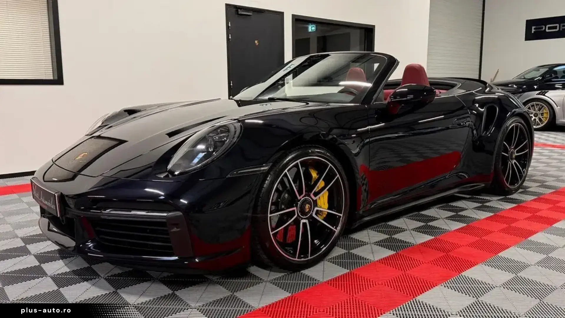 🚀 Porsche 922 Turbo S Cabriolet 650 CP