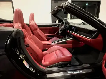 🚀 Porsche 922 Turbo S Cabriolet 650 CP