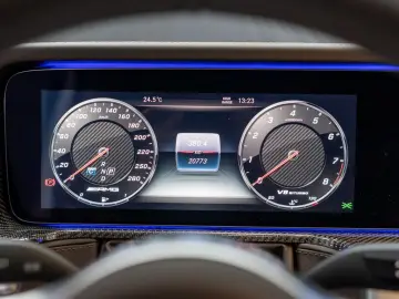 MERCEDES-BENZ G 63 AMG Exclusive Prom NIGHT AHK STANDHZ. SHD