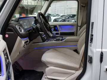 MERCEDES-BENZ G 63 AMG Exclusive Prom NIGHT AHK STANDHZ. SHD
