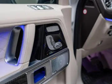 MERCEDES-BENZ G 63 AMG Exclusive Prom NIGHT AHK STANDHZ. SHD