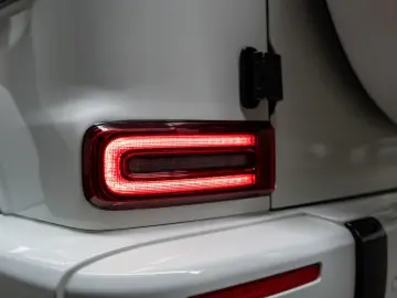 MERCEDES-BENZ G 63 AMG Exclusive Prom NIGHT AHK STANDHZ. SHD