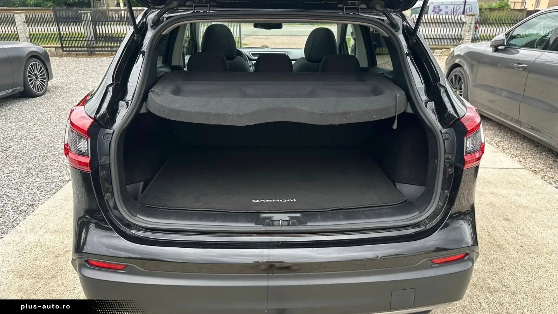 Nissan Qashqai 1.7D 150CP ALL MODE 4X4-I X-TRONIC N-Connecta