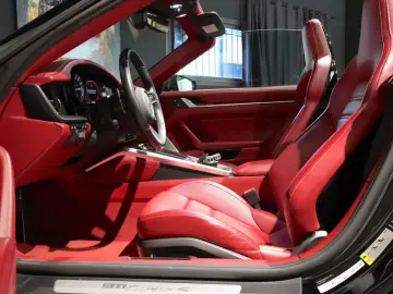 🚀 Porsche 911 Turbo S Cabriolet (992) 650 CP