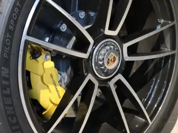 🚀 Porsche 911 Turbo S Cabriolet (992) 650 CP