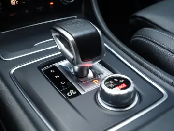 MERCEDES-BENZ CLA 45 AMG Coupé 4-Matic 7G DCT H&K Pano