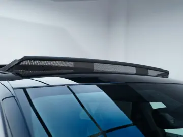 MERCEDES-BENZ CLA 45 AMG Coupé 4-Matic 7G DCT H&K Pano