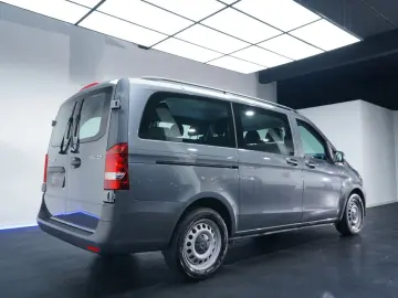 MERCEDES-BENZ Vito Tourer 114 CDI Lang 9G 9-SITZER LEDER