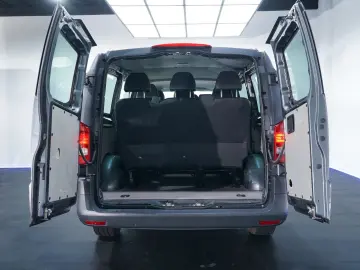 MERCEDES-BENZ Vito Tourer 114 CDI Lang 9G 9-SITZER LEDER