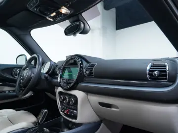 MINI Cooper S Clubman ALL4 Chilli Kam Pano KeyGo