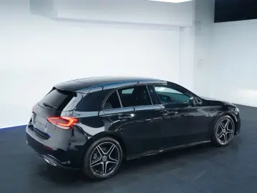MERCEDES-BENZ A 180 d 3xAMG Distr  8G Nightp KeyGo