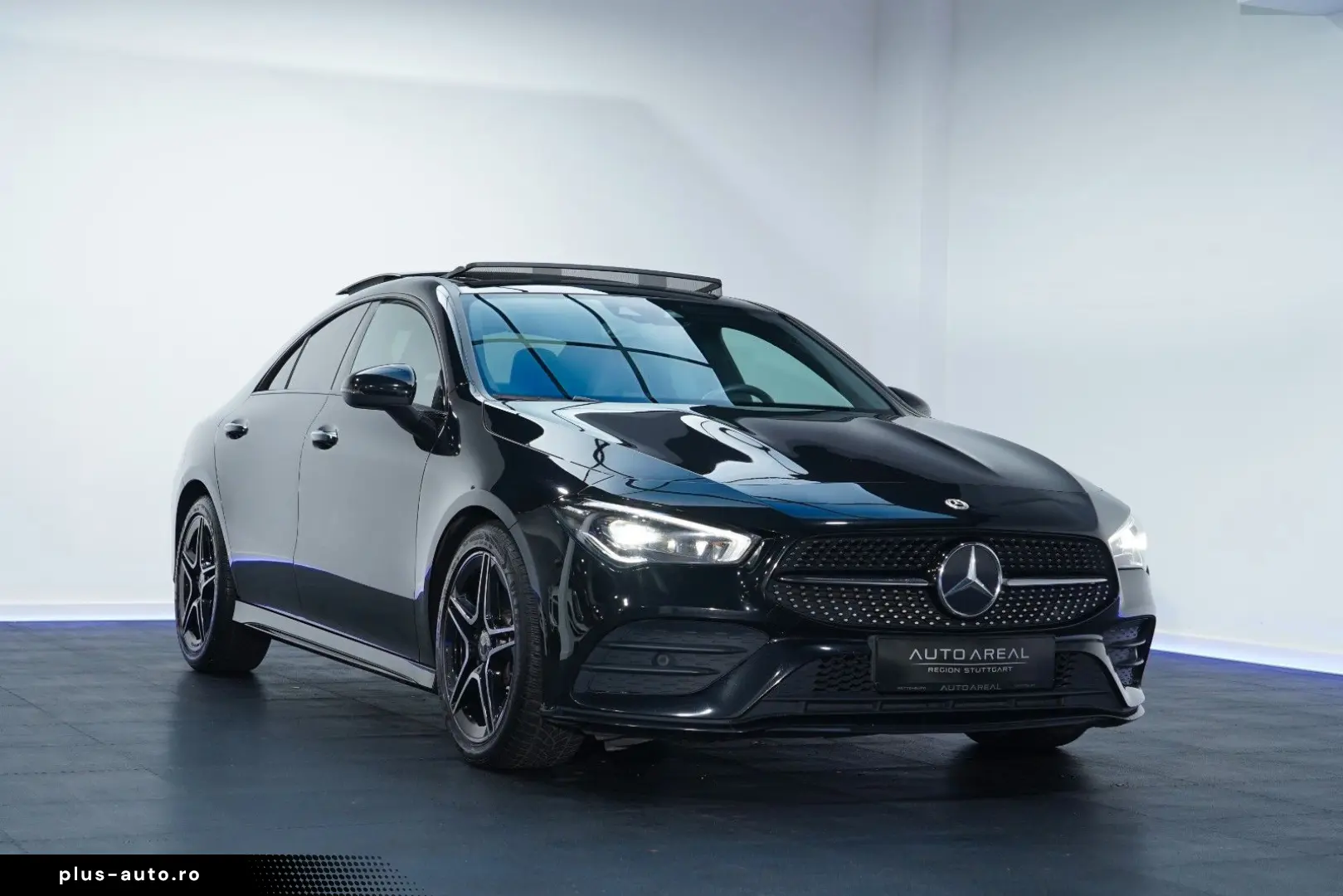 MERCEDES-BENZ CLA 180 3xAMG PANO MEM MBEAM KEYLESS