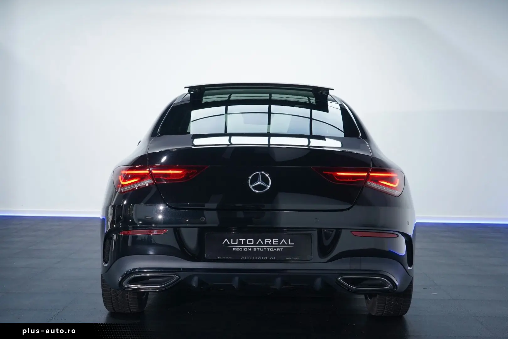 MERCEDES-BENZ CLA 180 3xAMG PANO MEM MBEAM KEYLESS