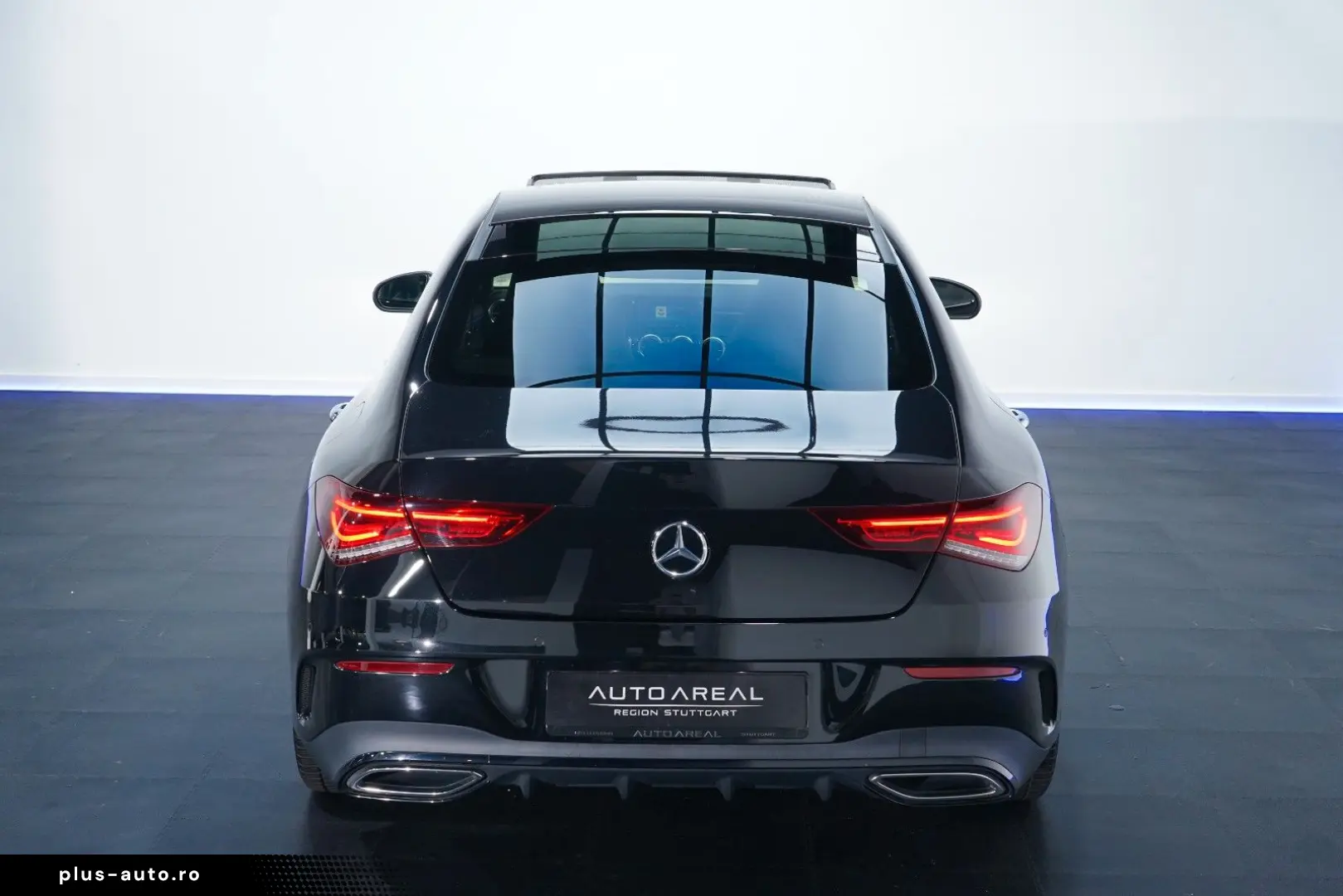 MERCEDES-BENZ CLA 180 3xAMG PANO MEM MBEAM KEYLESS