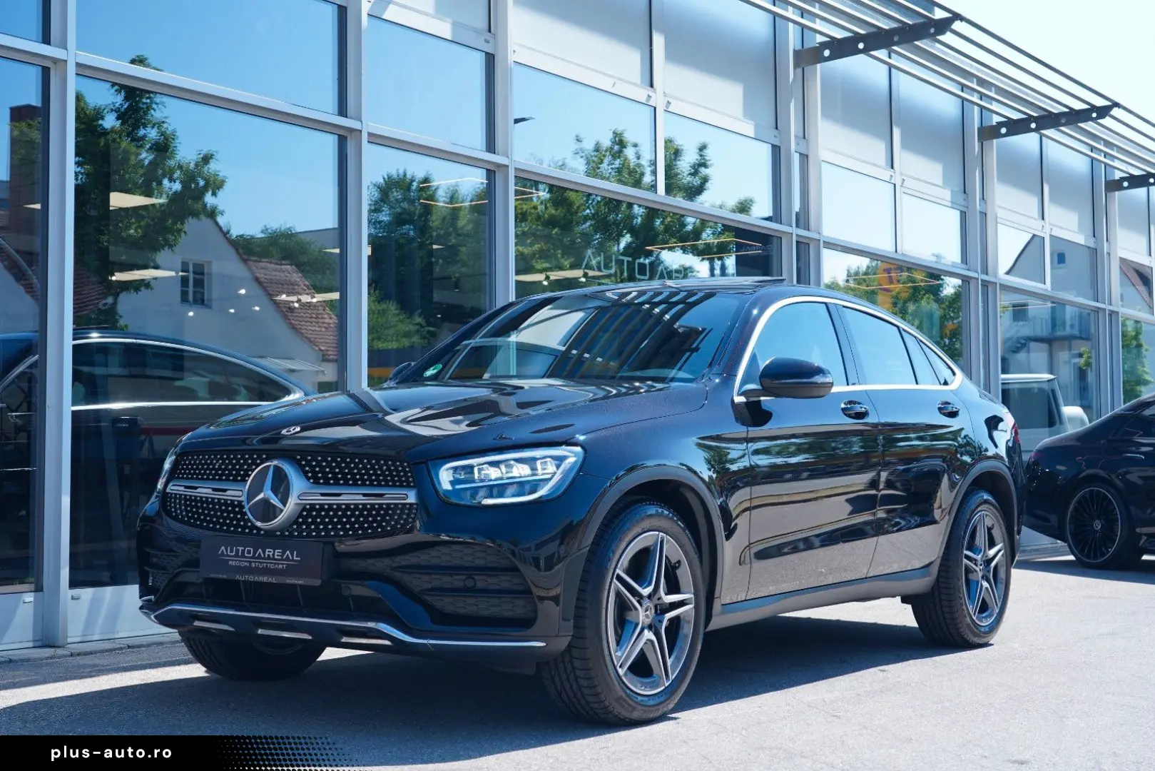 MERCEDES-BENZ GLC 220 d 4Matic AMG-Line Distr   Kam 9G Led