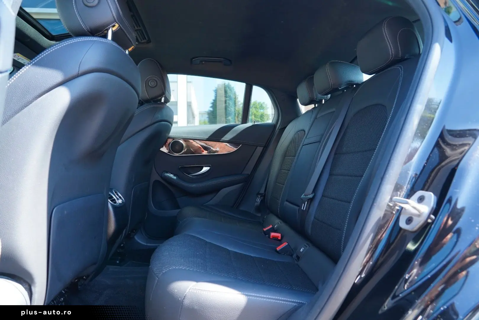 MERCEDES-BENZ GLC 220 d 4Matic AMG-Line Distr Led