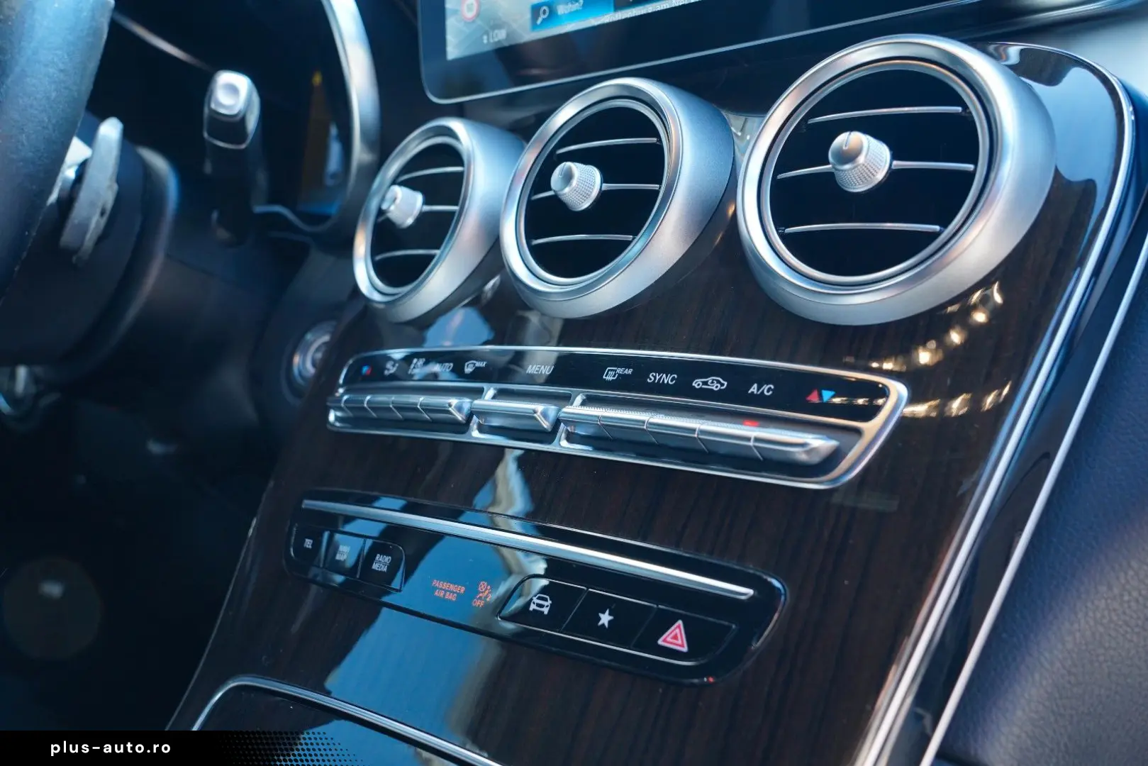 MERCEDES-BENZ GLC 220 d 4Matic AMG-Line Distr Led