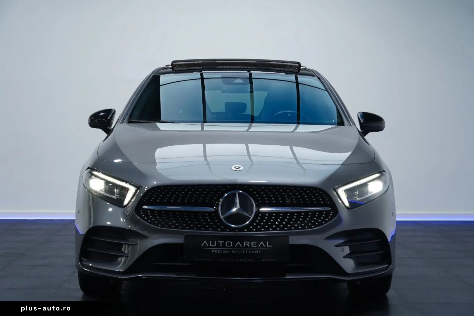 MERCEDES-BENZ A 250e 3xAMG Hybrid Pano Night KeyGo Distr