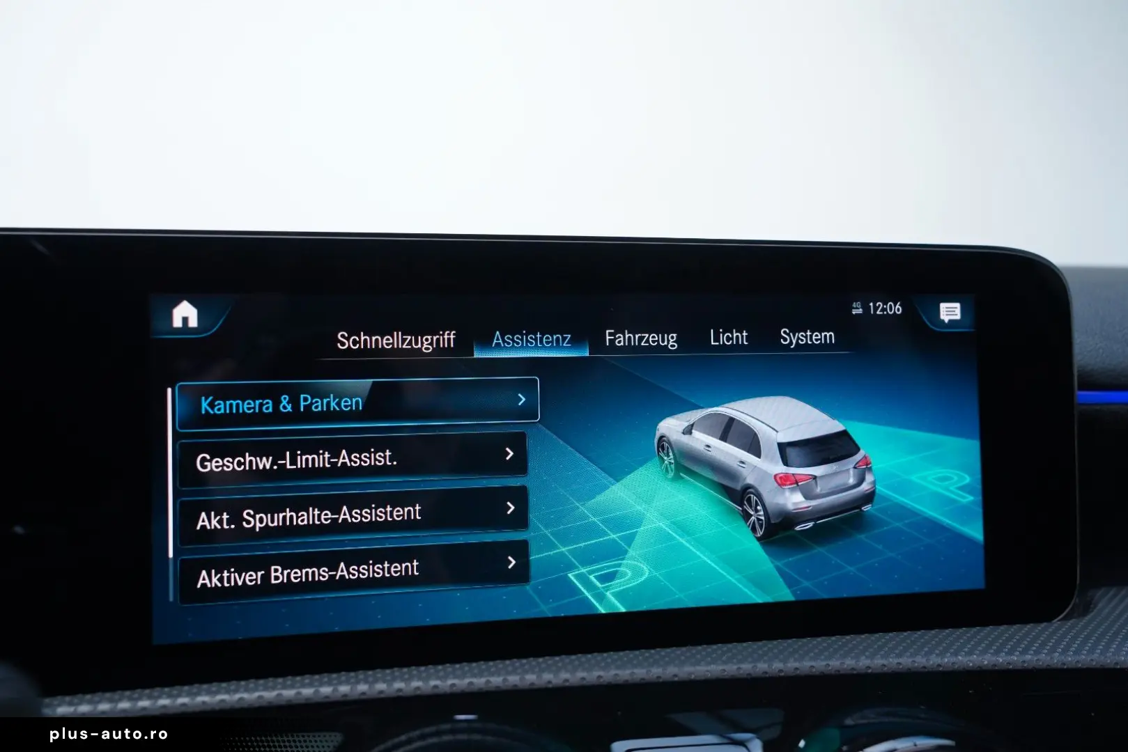 MERCEDES-BENZ A 250e 3xAMG Hybrid Pano Night KeyGo Distr