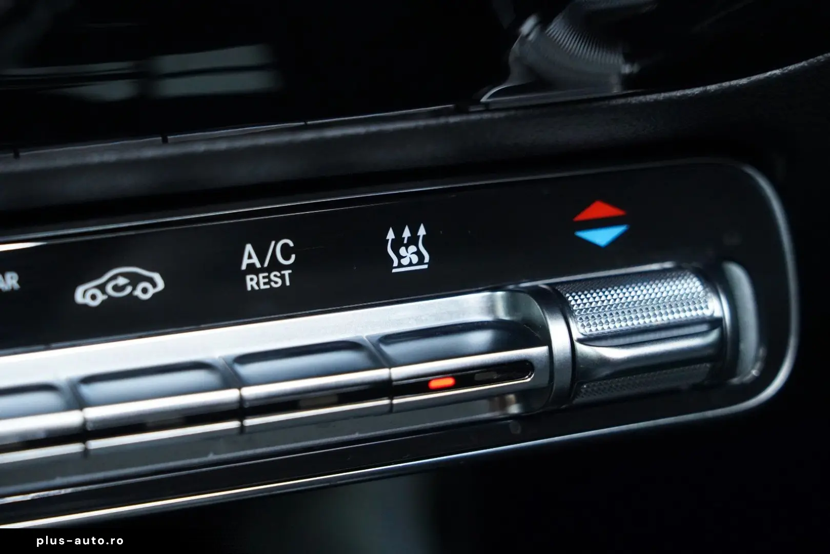 MERCEDES-BENZ A 250e 3xAMG Hybrid Pano Night KeyGo Distr