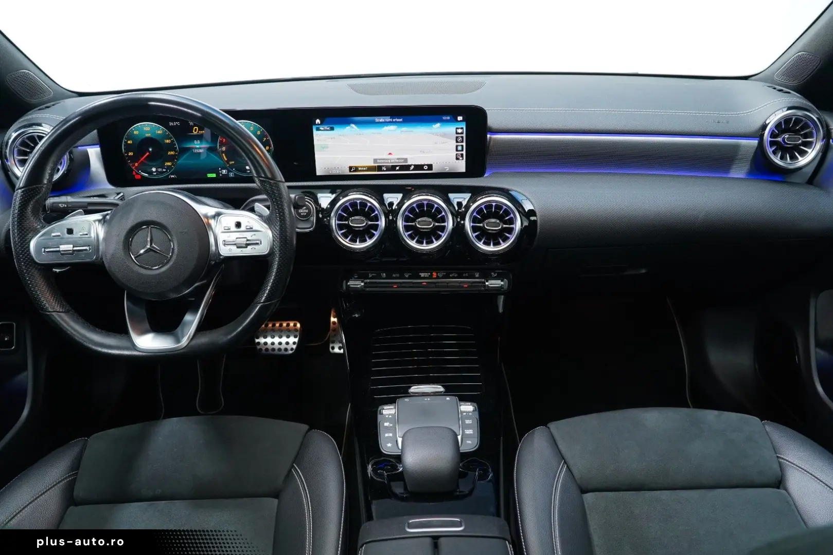 MERCEDES-BENZ CLA 250e AMG PANO 360  MEMORY DCT