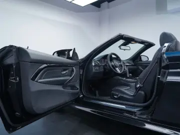 BMW M4 Competition Cabrio LED 20  360