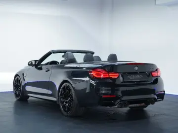 BMW M4 Competition Cabrio LED 20  360