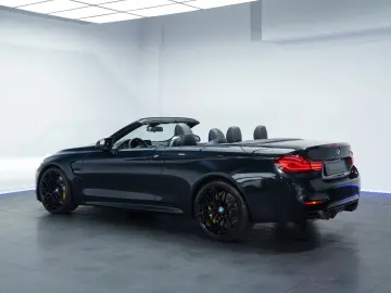 BMW M4 Competition Cabrio LED 20  360