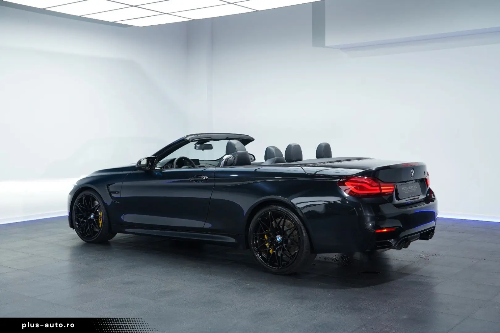 BMW M4 Competition Cabrio LED 20  360