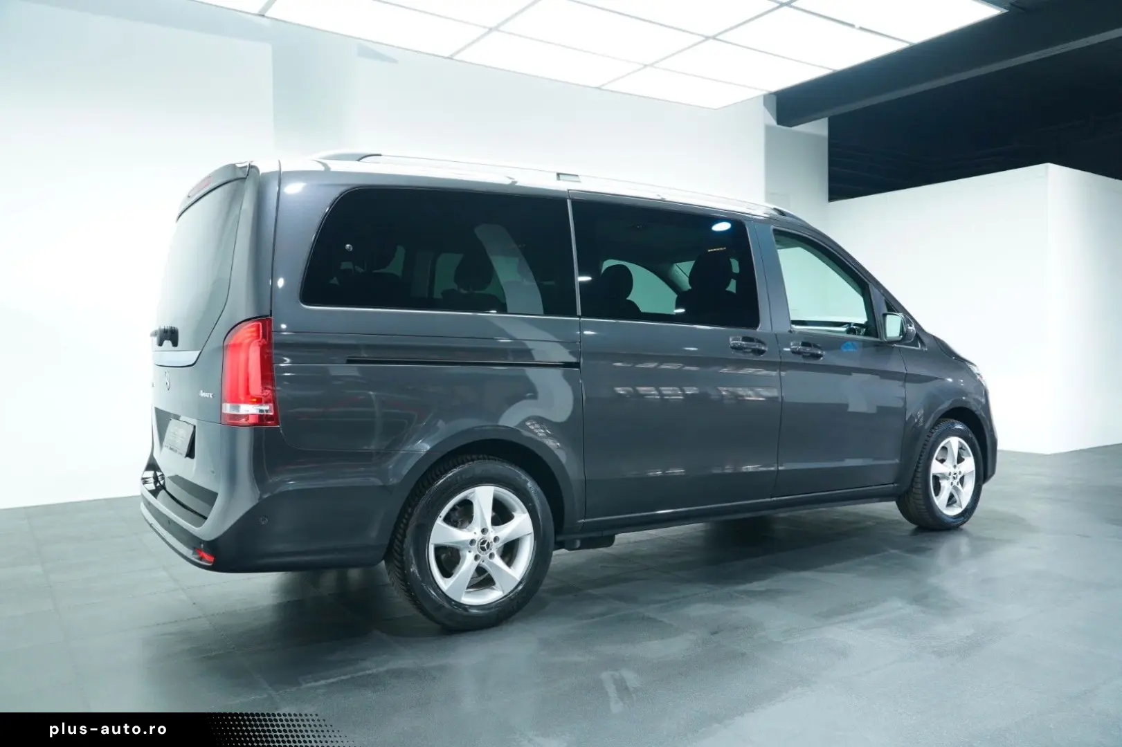 MERCEDES-BENZ V 250d 4M Lang Edition 9G LED DIST 6SITZER