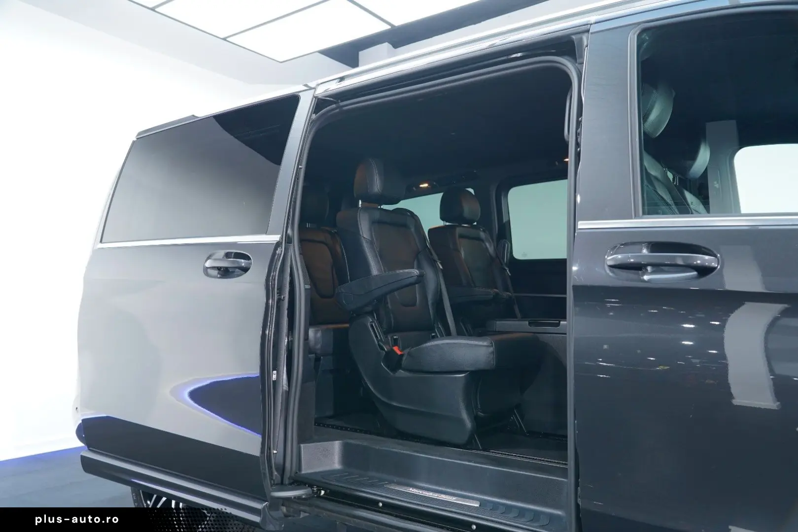 MERCEDES-BENZ V 300 d Avantgarde Edition AMG Line