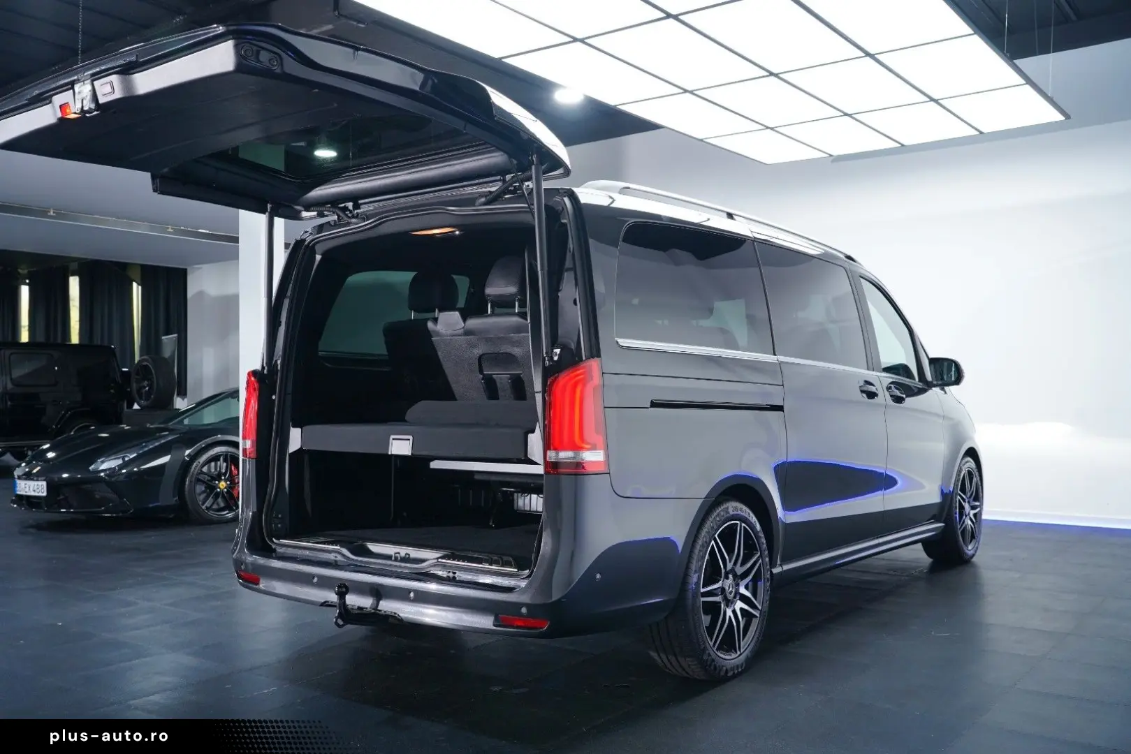 MERCEDES-BENZ V 300 d Avantgarde Edition AMG Line