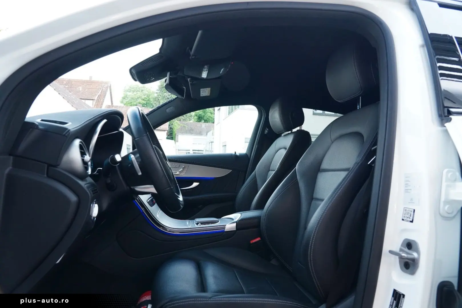 MERCEDES GLC 300 de 4M Coupé 3xAMG MBEAM 9G MEMORY