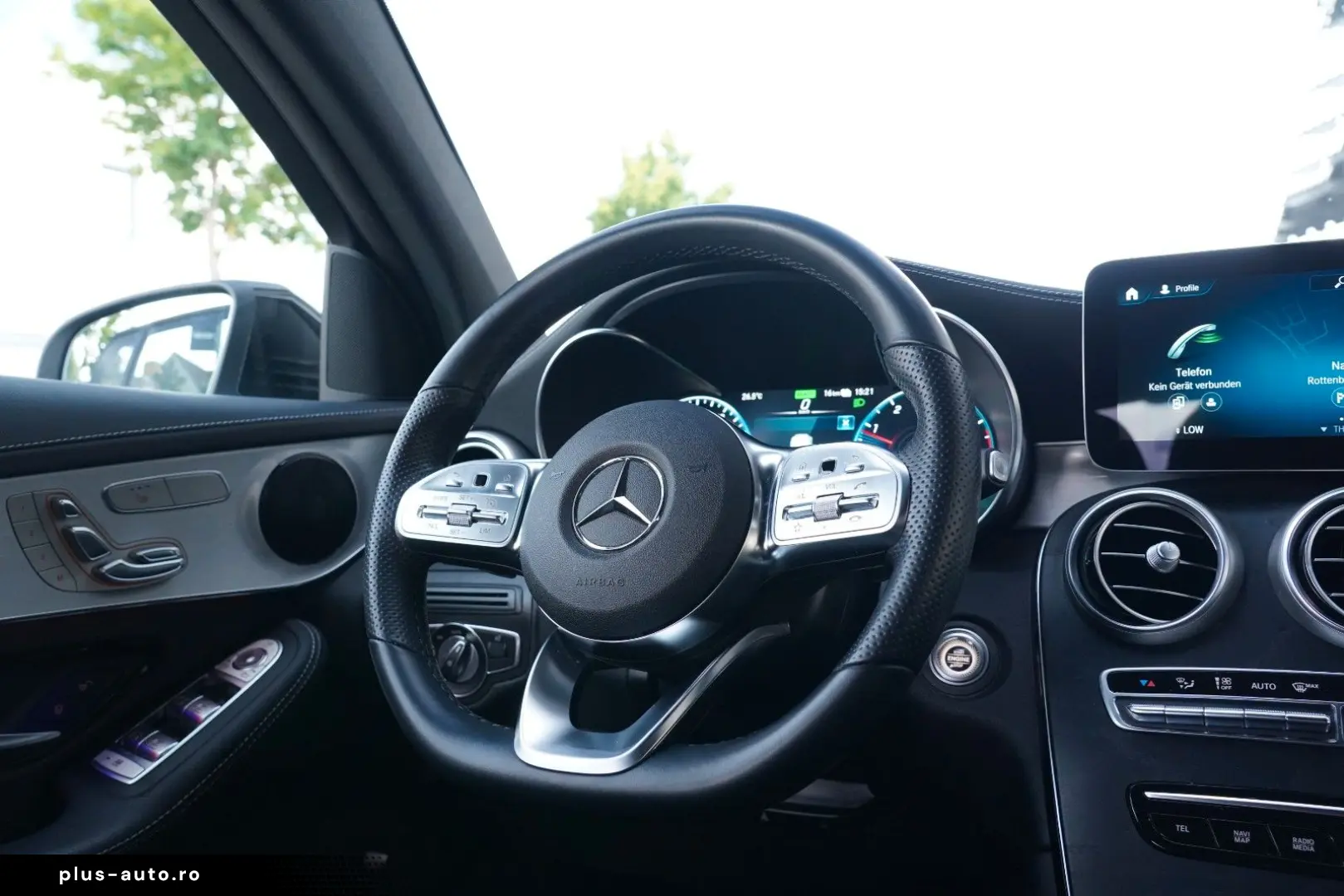MERCEDES GLC 300 de 4M Coupé 3xAMG MBEAM 9G MEMORY