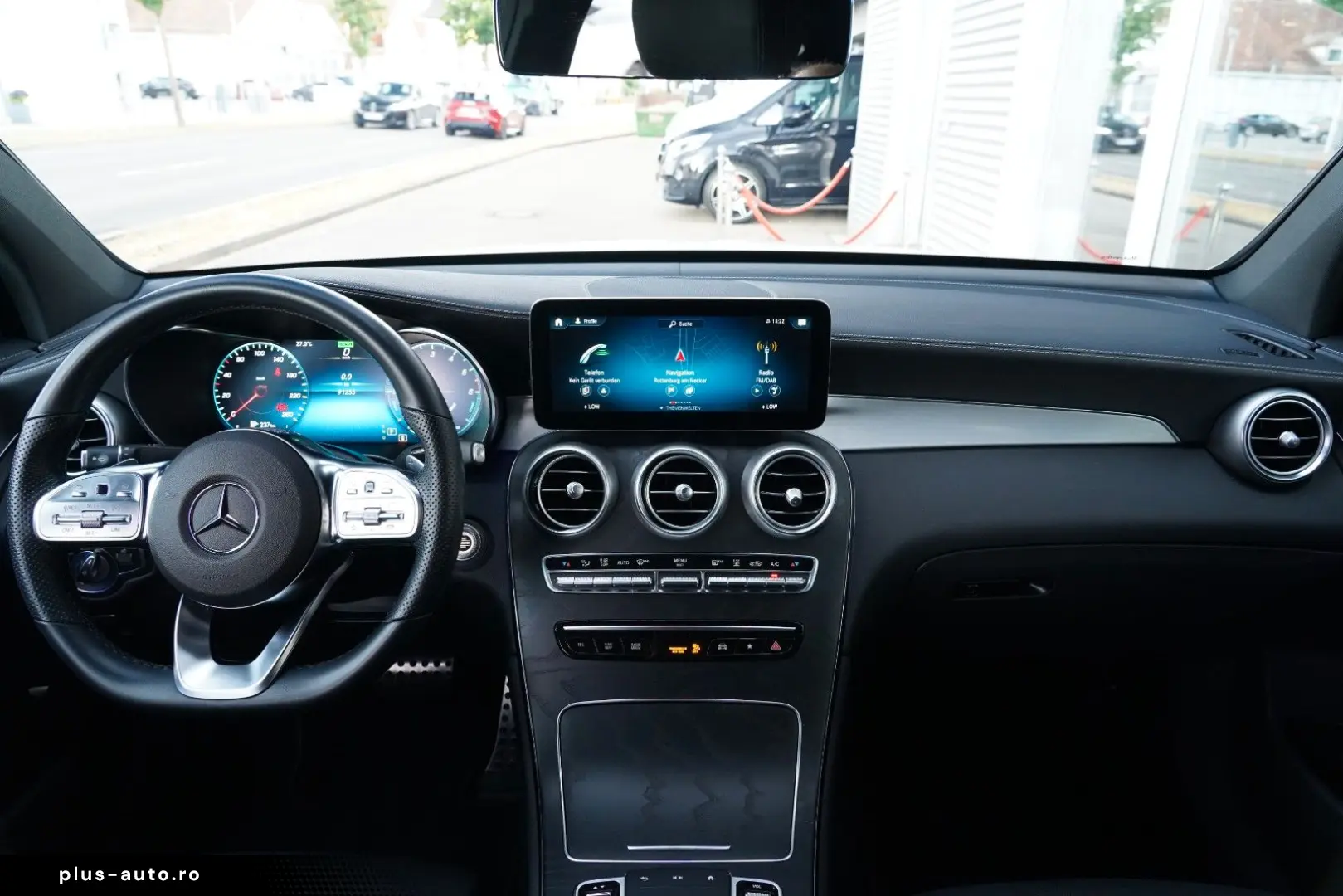MERCEDES GLC 300 de 4M Coupé 3xAMG MBEAM 9G MEMORY