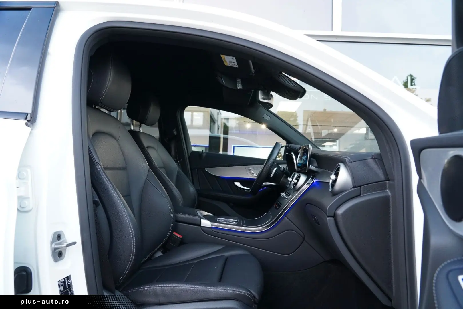 MERCEDES GLC 300 de 4M Coupé 3xAMG MBEAM 9G MEMORY