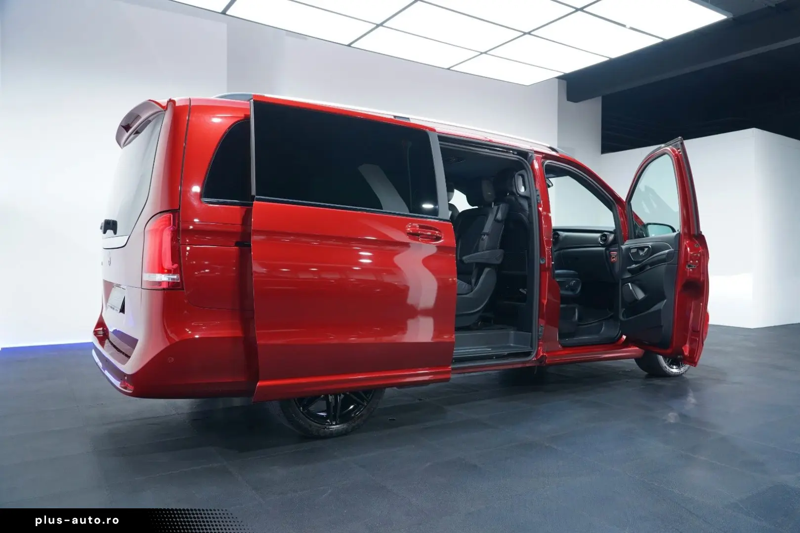 MERCEDES-BENZ V 300D AMG 9G Burmester® 360  Distro