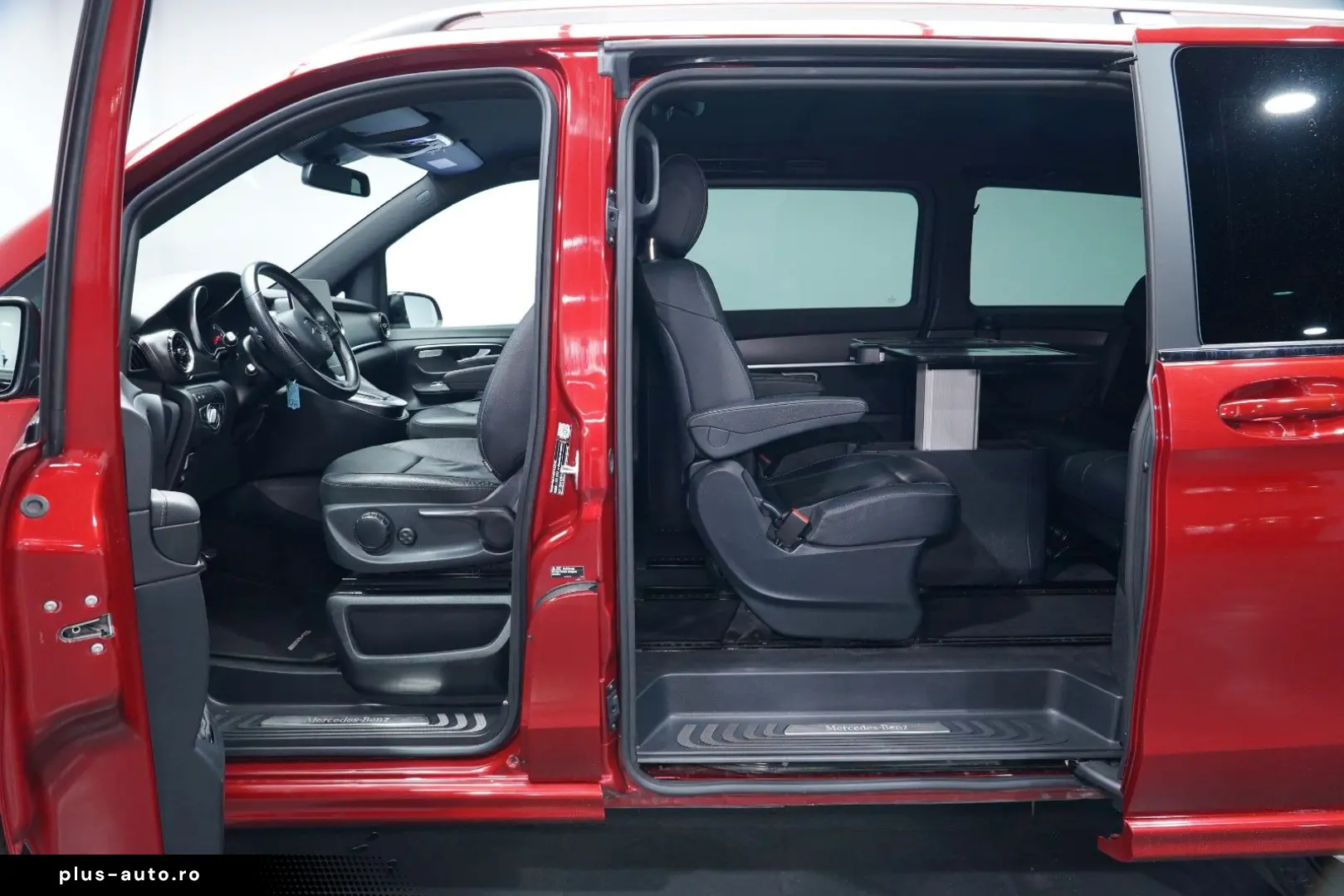 MERCEDES-BENZ V 300D AMG 9G Burmester® 360  Distro