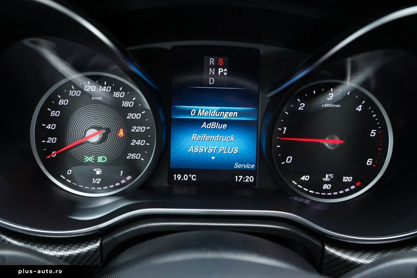 MERCEDES-BENZ V 300D AMG 9G Burmester® 360  Distro