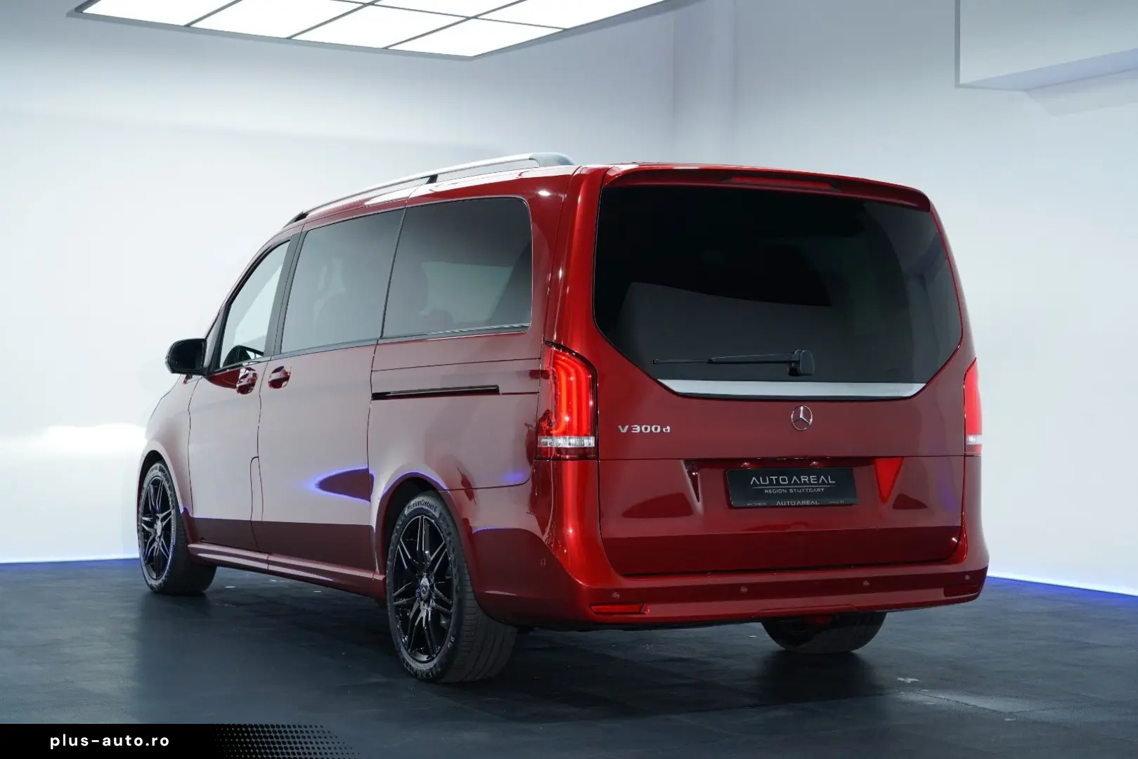 MERCEDES-BENZ V 300D AMG 9G Burmester® 360  Distro
