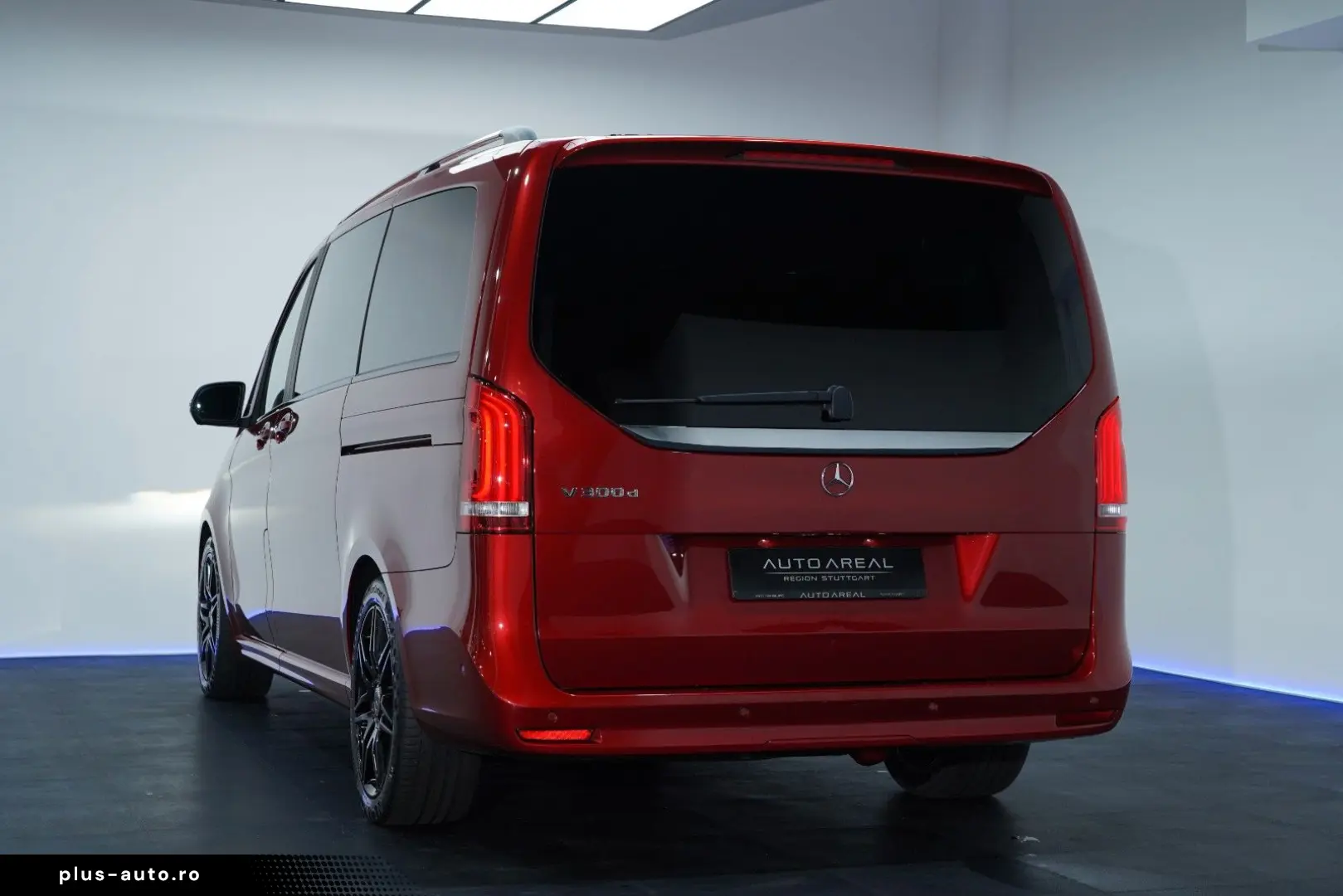 MERCEDES-BENZ V 300D AMG 9G Burmester® 360  Distro