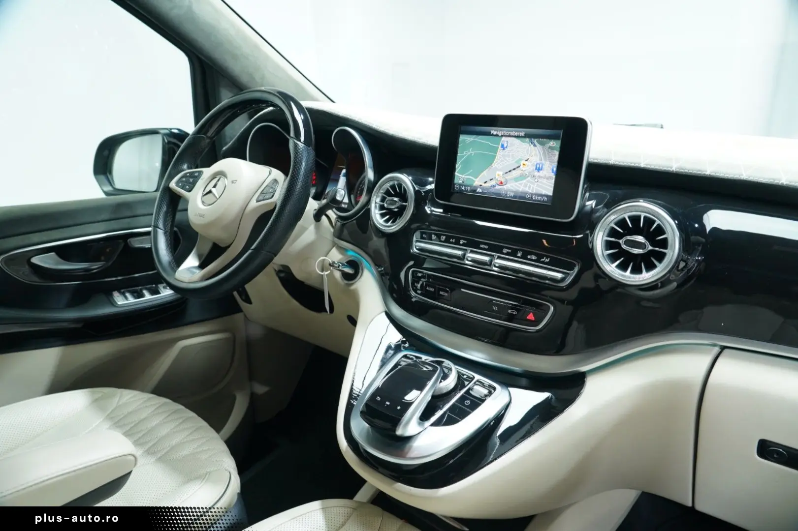 MERCEDES-BENZ V 250 d VIP SHUTTLE 7G TV SOUND