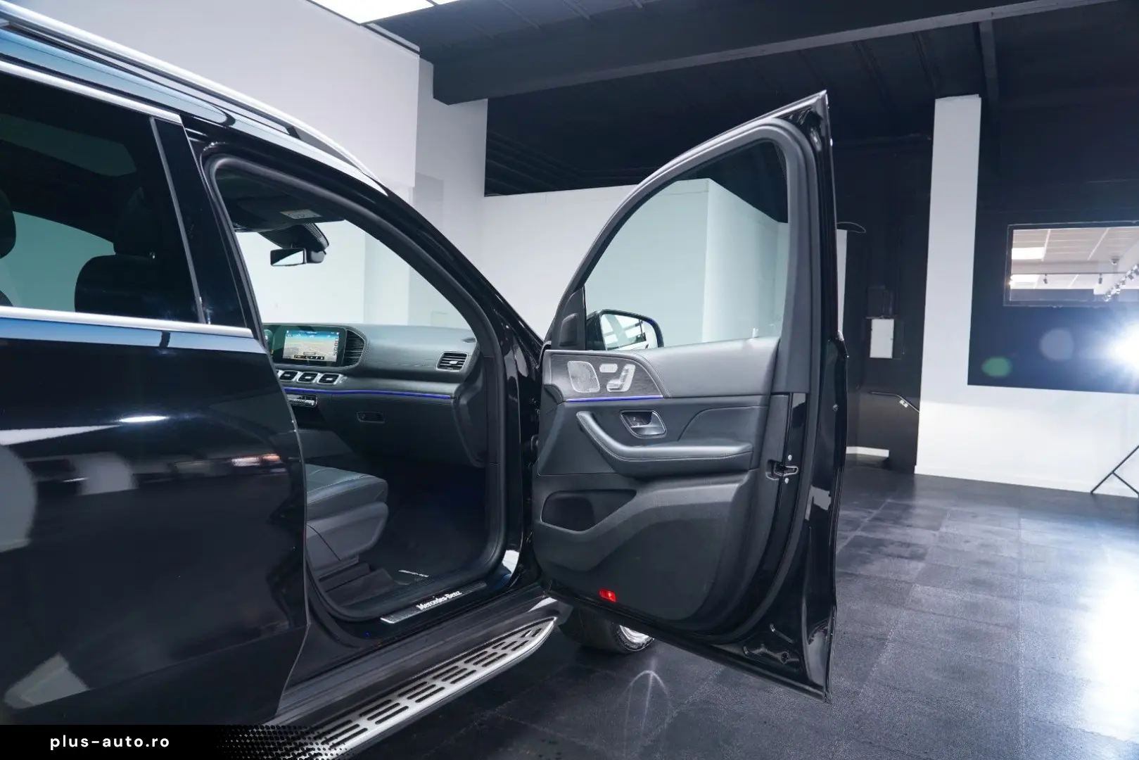 MERCEDES GLS 400d AMG 9G 7SITZE BURMESTER® PANO AIR