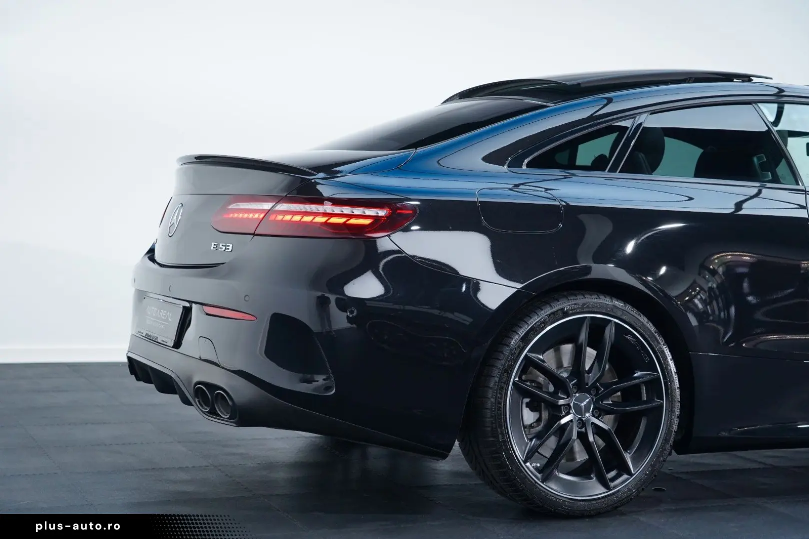 MERCEDES-BENZ E 53 AMG Coupé BURMESTER® AIRMATIC PANO