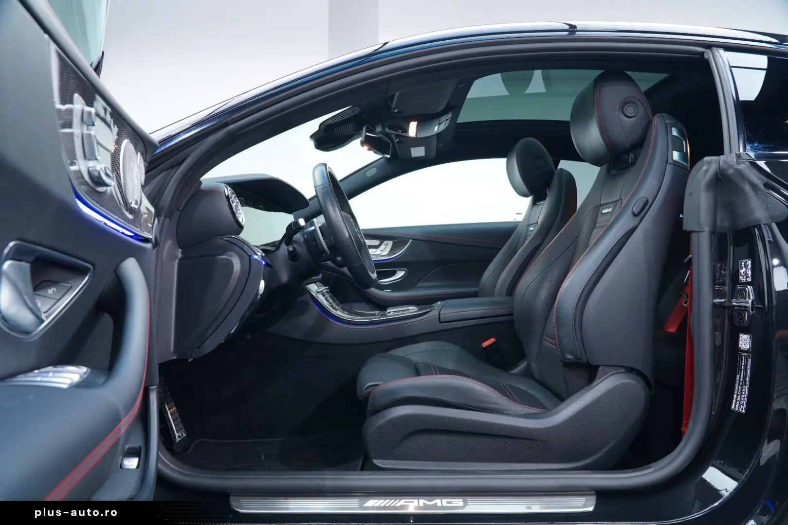 MERCEDES-BENZ E 53 AMG Coupé BURMESTER® AIRMATIC PANO